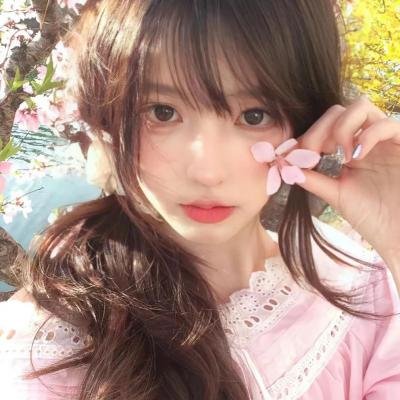 我被豪门继承人包围了